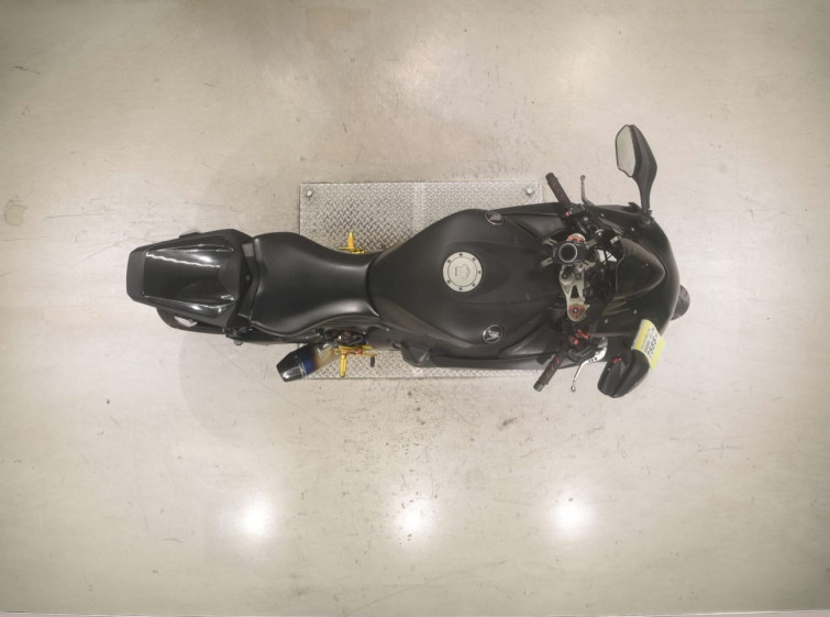 Мотоцикл Honda CBR1000RR з пробігом 21657 km