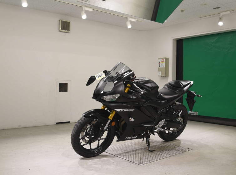 Мотоцикл Yamaha YZF-R25 с пробегом 28264 km