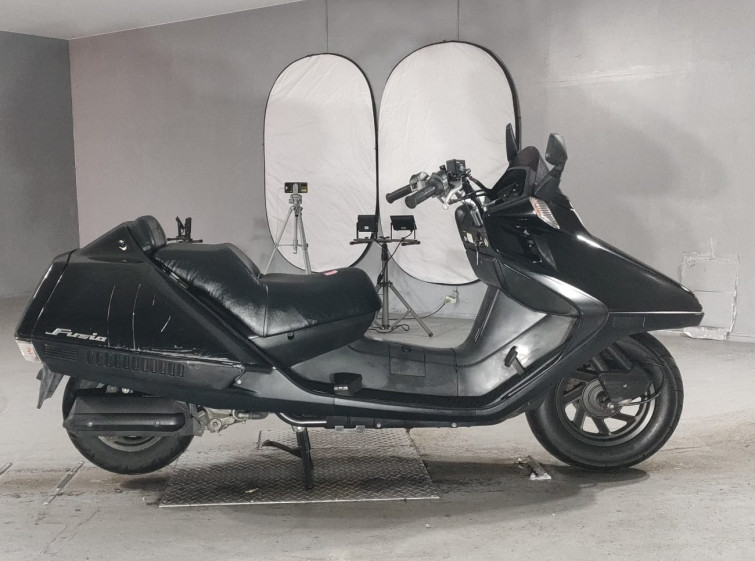 Мотоцикл Honda FUSION X з пробігом 18939 km