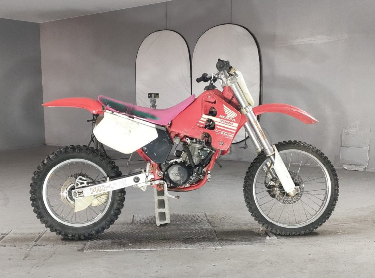 Мотоцикл Honda CR250R