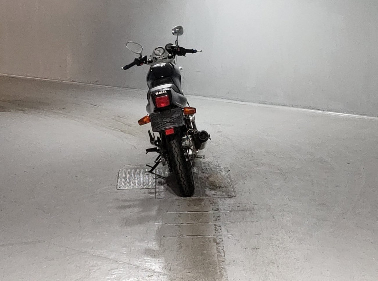 Мотоцикл Yamaha SRX250 з пробігом 18872 km