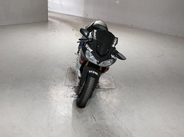 Мотоцикл Kawasaki NINJA ZX-10R з пробігом 54429 km