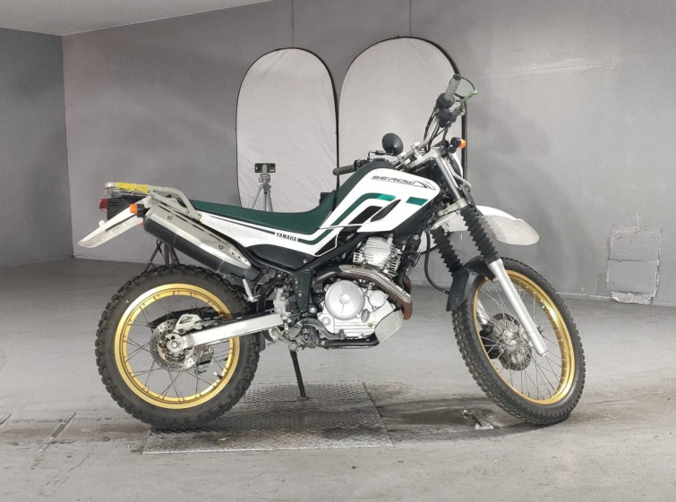 Мотоцикл Yamaha SEROW XT250 с пробегом 59370 km