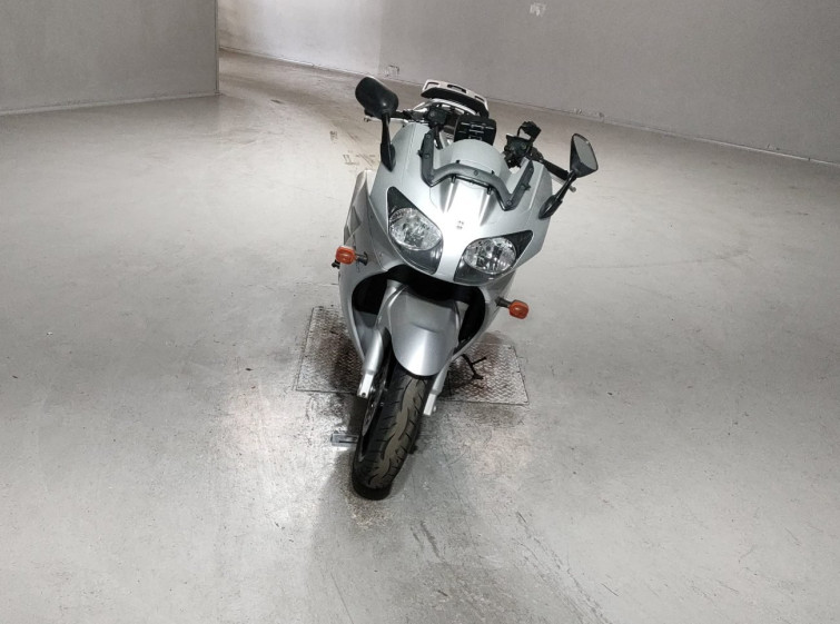 Мотоцикл Yamaha FJR1300 з пробігом 70911 km