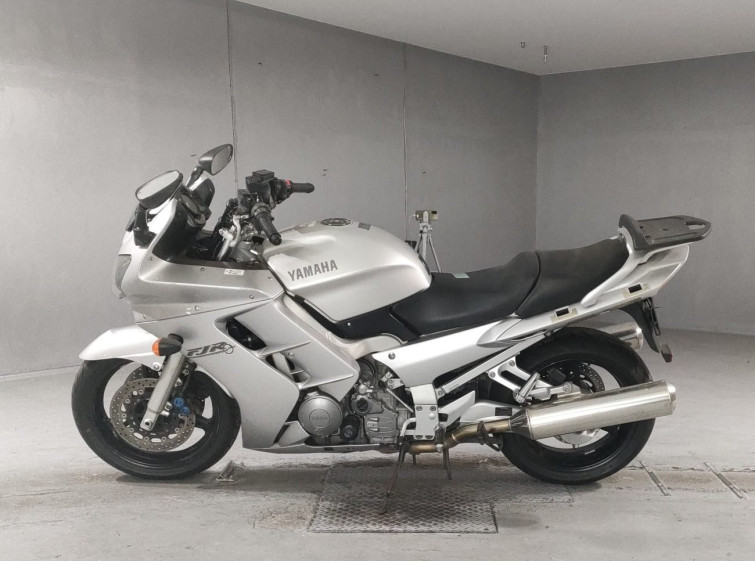 Мотоцикл Yamaha FJR1300 з пробігом 70911 km