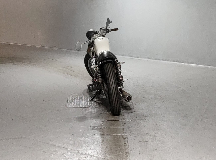 Мотоцикл Kawasaki 250TR з пробігом 1121 km