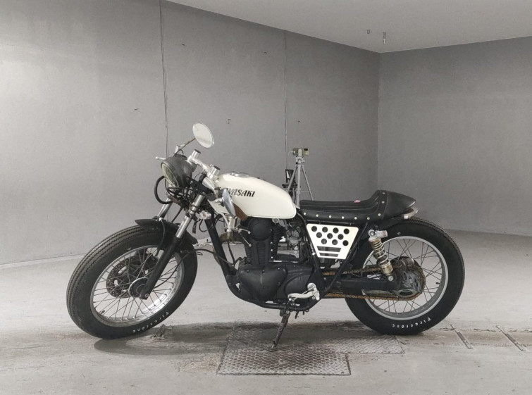 Мотоцикл Kawasaki 250TR з пробігом 1121 km