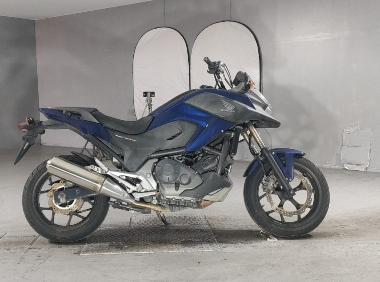 Мотоцикл Honda NC750X з пробігом 25875 km