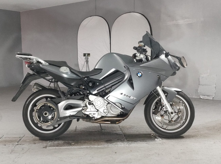 Мотоцикл BMW F800ST