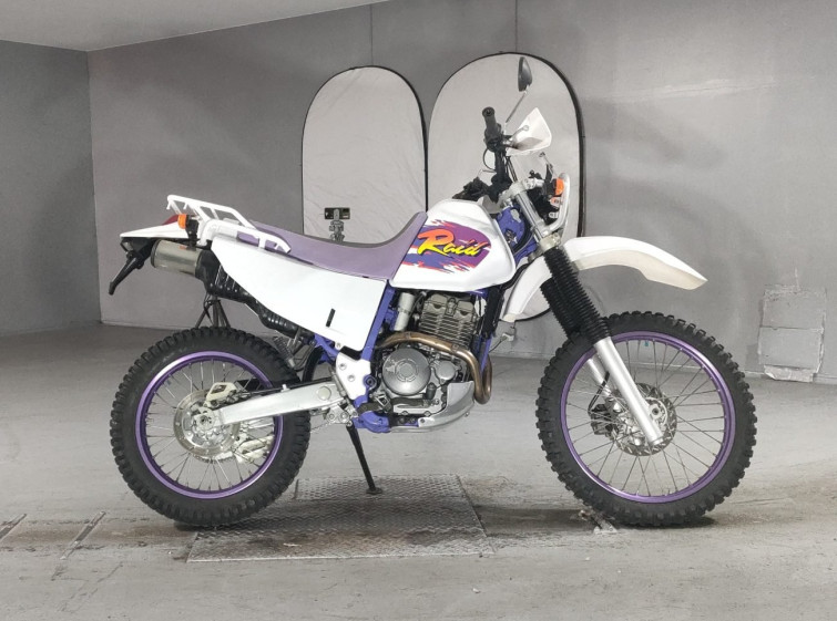 Мотоцикл Yamaha TT250R RAID с пробегом 16847 km