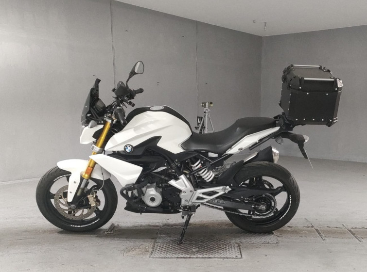 Мотоцикл BMW G310R с пробегом 18759 km