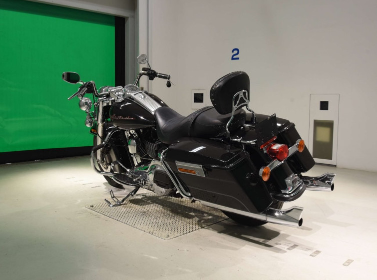 Мотоцикл HD ROAD KING FLHR1580 с пробегом 123385 km