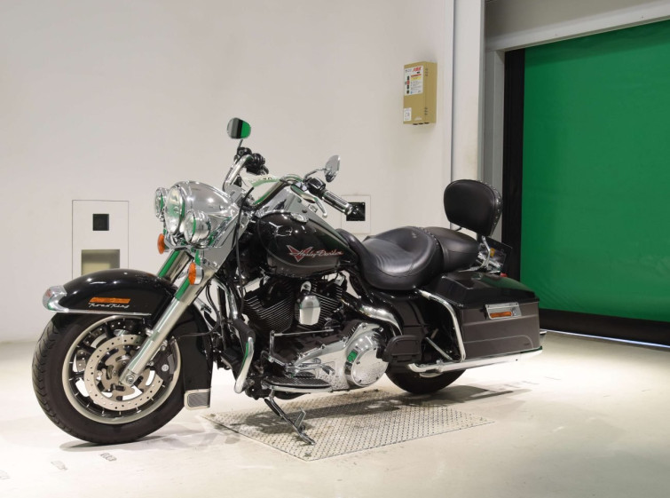 Мотоцикл HD ROAD KING FLHR1580 с пробегом 123385 km