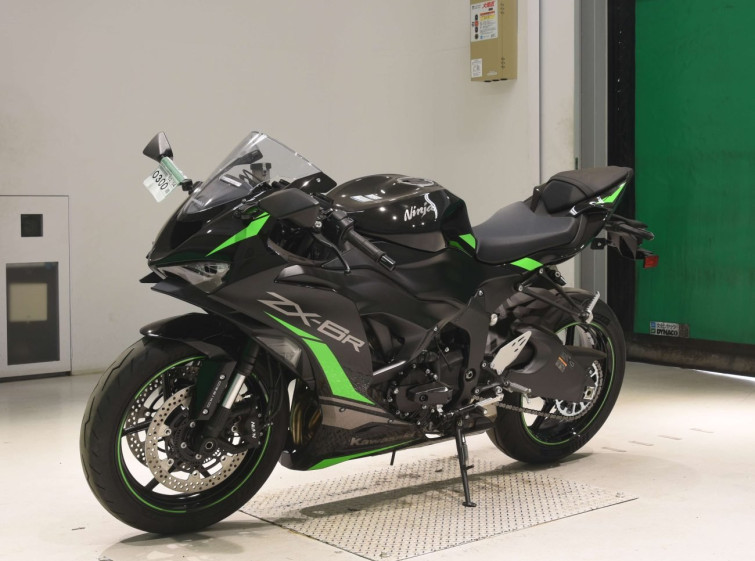 Мотоцикл Kawasaki ZX-6RA з пробігом 499 km