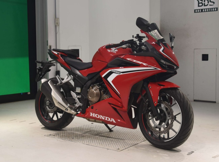 Мотоцикл Honda CBR400R с пробегом 9068 km