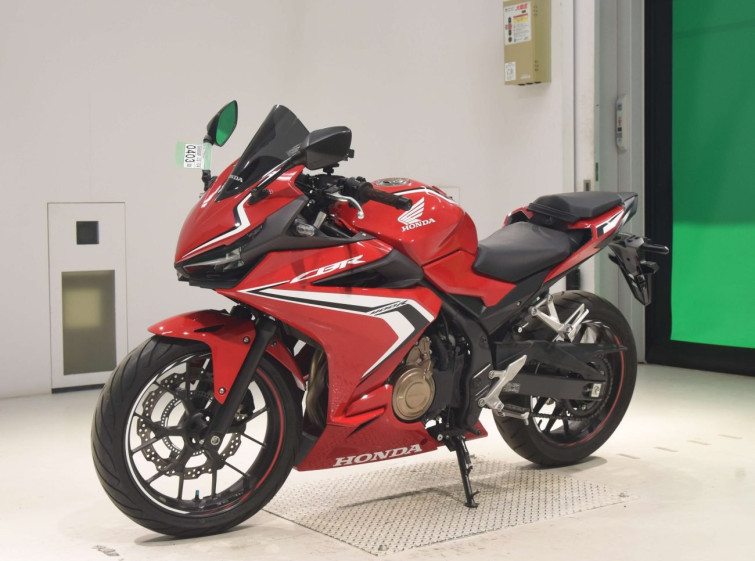Мотоцикл Honda CBR400R с пробегом 9068 km
