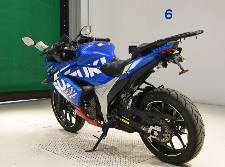 Мотоцикл Suzuki GIXXER250SF з пробігом 9064 km