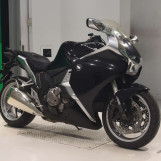 Мотоцикл Honda VFR1200FD з пробігом 77094 km