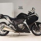 Мотоцикл Honda VFR1200FD з пробігом 77094 km