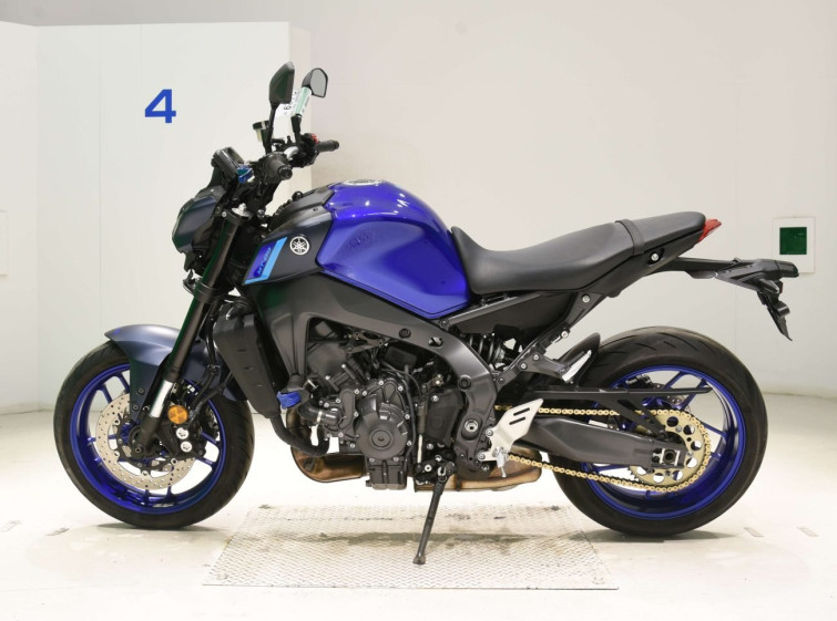 Мотоцикл Yamaha MT-09 з пробігом 6167 km