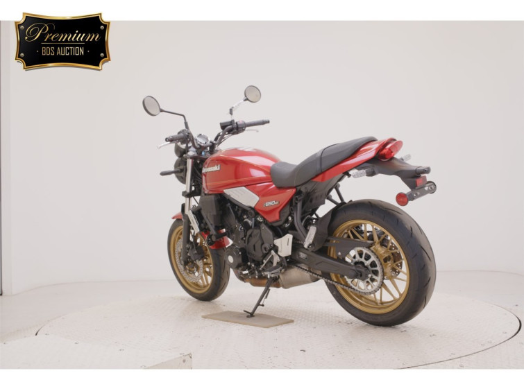 Мотоцикл Kawasaki Z650RS с пробегом 1357 km