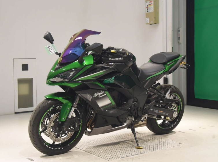 Мотоцикл Kawasaki ninja 1000 sx с пробегом 4980 km