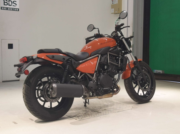 Мотоцикл Kawasaki ELIMINATOR400-3 с пробегом 33 km