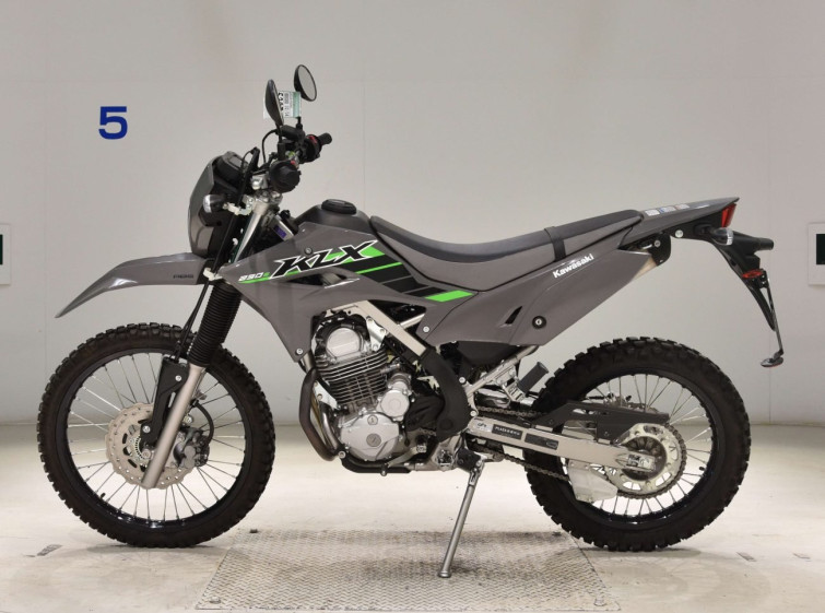 Мотоцикл Kawasaki klx230s с пробегом 2142 km