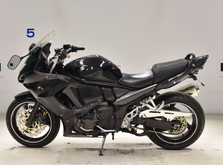 Мотоцикл Suzuki BANDIT1250F с пробегом 33905 km