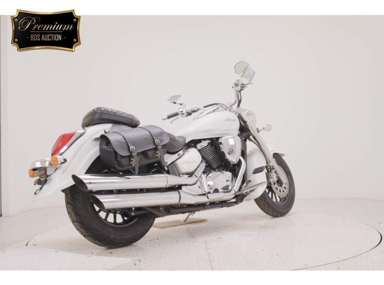 Мотоцикл Suzuki INTRUDER 400 CLASSIC з пробігом 6050 km