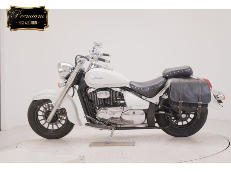 Мотоцикл Suzuki INTRUDER 400 CLASSIC з пробігом 6050 km