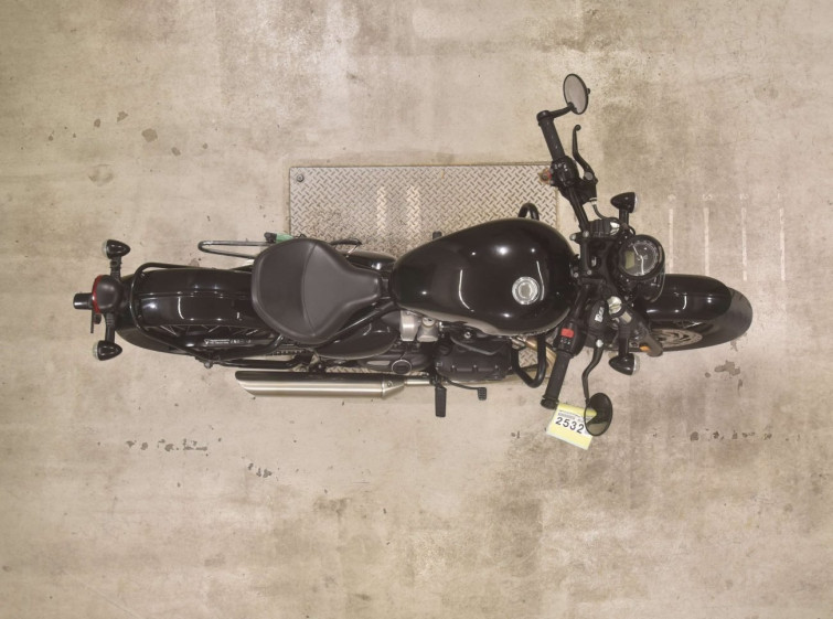 Мотоцикл Triumph BONNEVILLE BOBBER з пробігом 15327 km