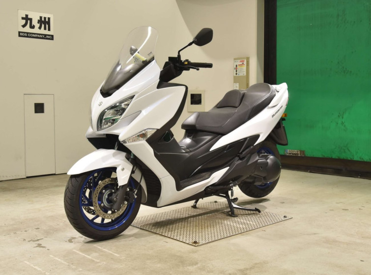 Мотоцикл Suzuki BURGMAN125 с пробегом 8948 km