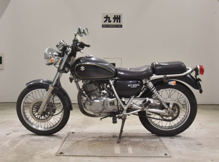 Мотоцикл Suzuki ST250E с пробегом 80738 km