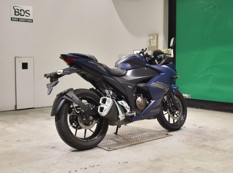 Мотоцикл Suzuki GIXXER250SF з пробігом 39469 km
