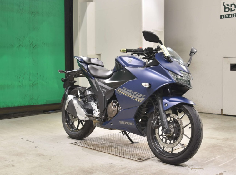 Мотоцикл Suzuki GIXXER250SF з пробігом 39469 km