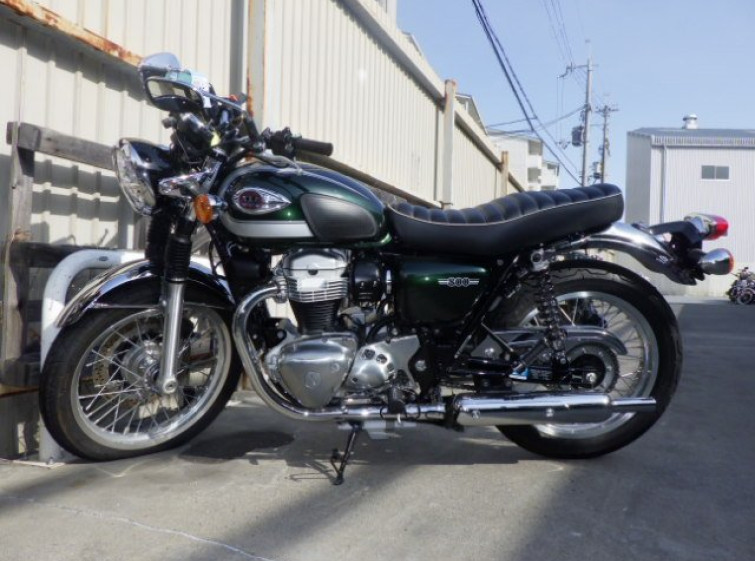 Мотоцикл Kawasaki W800 з пробігом 20043 km