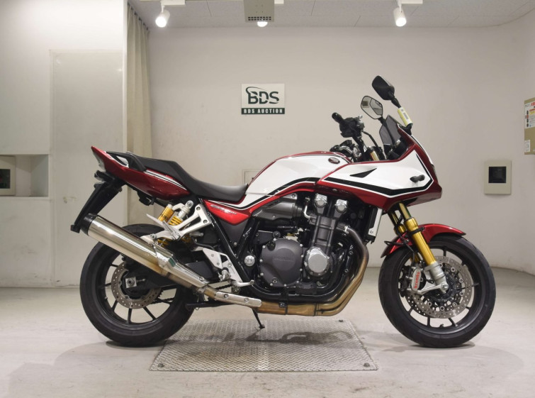 Мотоцикл Honda CB1300SF з пробігом 35101 km