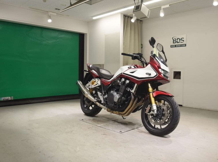 Мотоцикл Honda CB1300SF з пробігом 35101 km