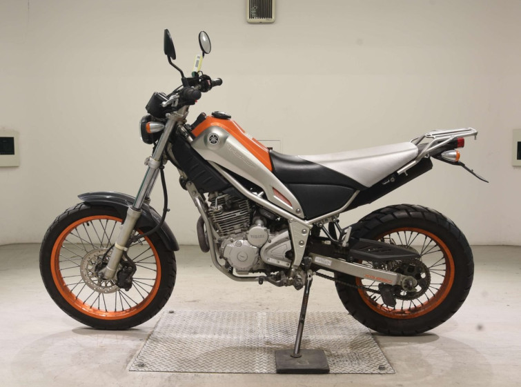 Мотоцикл Yamaha TRICKER с пробегом 20321 km