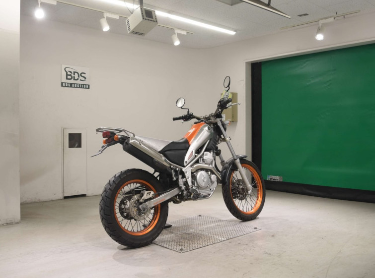 Мотоцикл Yamaha TRICKER с пробегом 20321 km