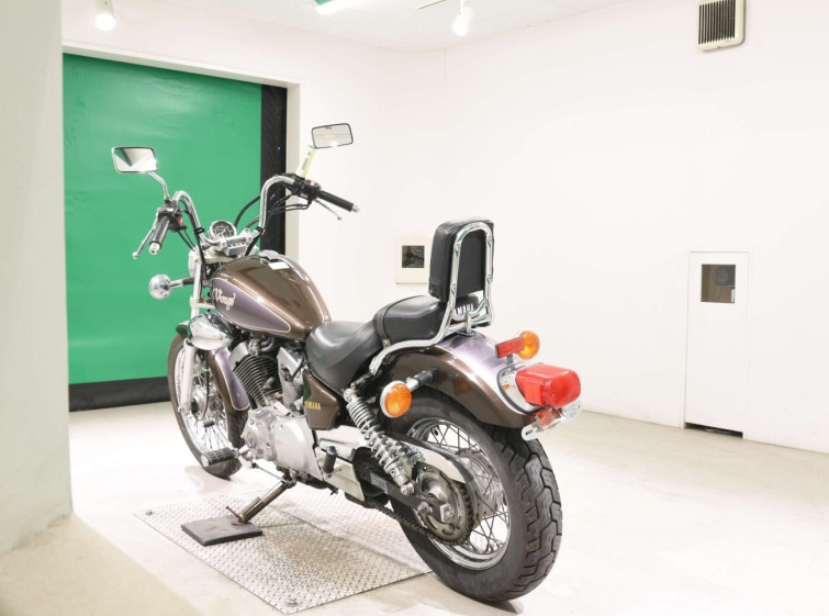 Мотоцикл Yamaha VIRAGO XV250 з пробігом 7791 km
