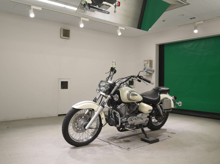 Мотоцикл Yamaha DRAGSTAR XVS250 з пробігом 11230 km