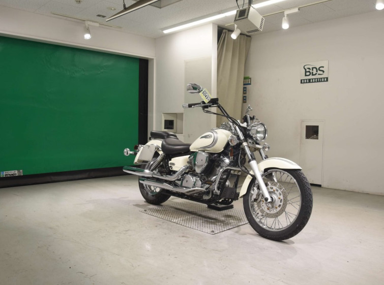 Мотоцикл Yamaha DRAGSTAR XVS250 з пробігом 11230 km