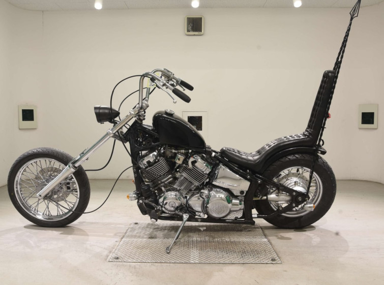 Мотоцикл Yamaha DRAGSTAR XVS400 с пробегом 6731 km