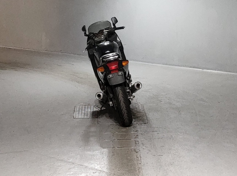 Мотоцикл Kawasaki ZZ-R250 с пробегом 61467 km