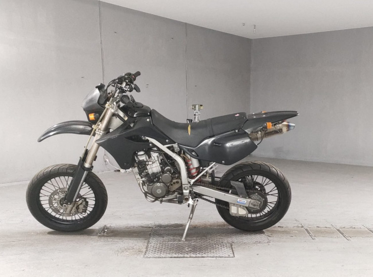 Мотоцикл Kawasaki KLX250 з пробігом 15657 km