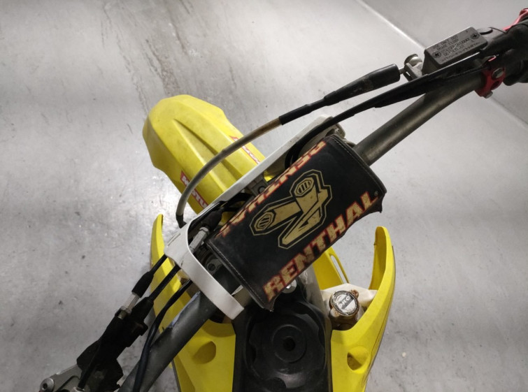 Мотоцикл Suzuki RMZ250