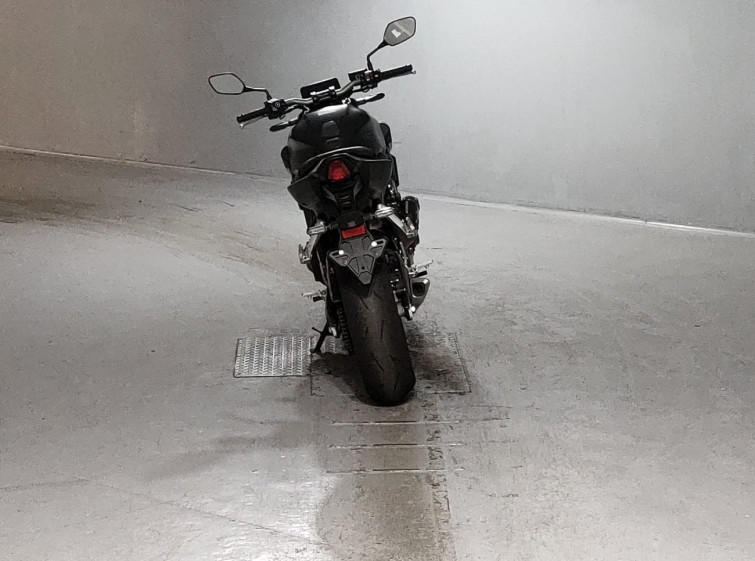 Мотоцикл Honda CB650R з пробігом 779 km