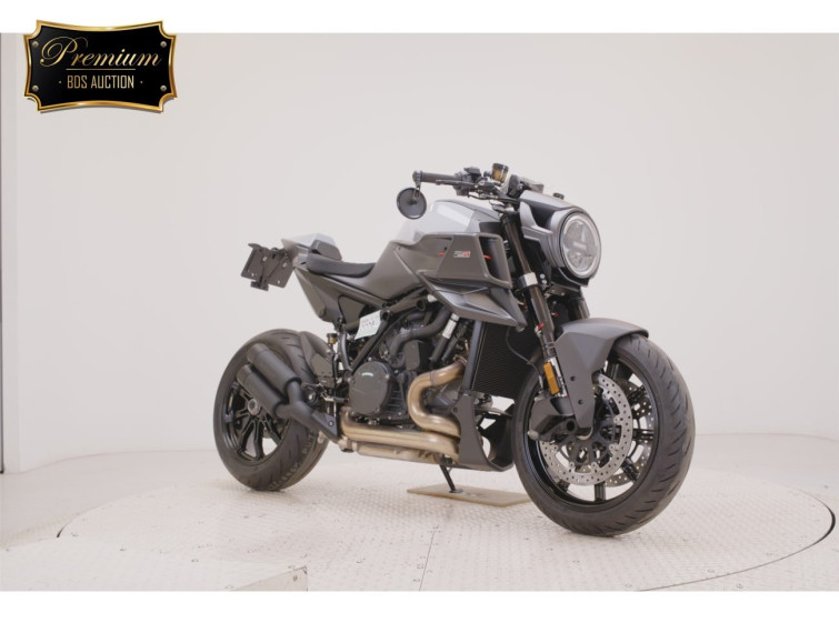 Мотоцикл KTM 1290 SUPERDUKE R з пробігом 2 km